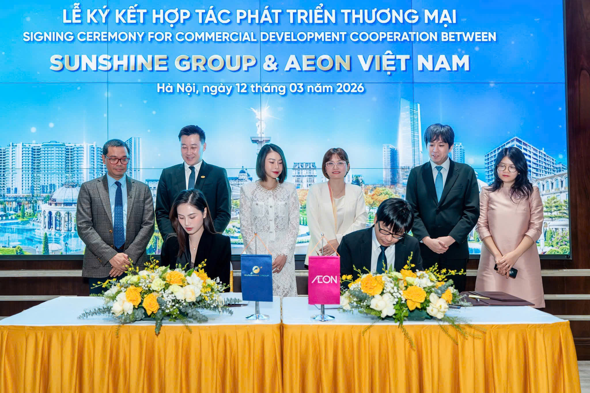 sunshine group va cai bat tay nghin ty