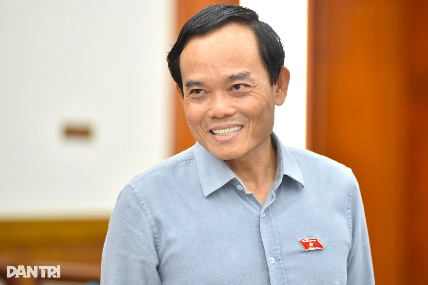 Bi thu Tran Luu Quang tai buoi tiep xuc cu tri
